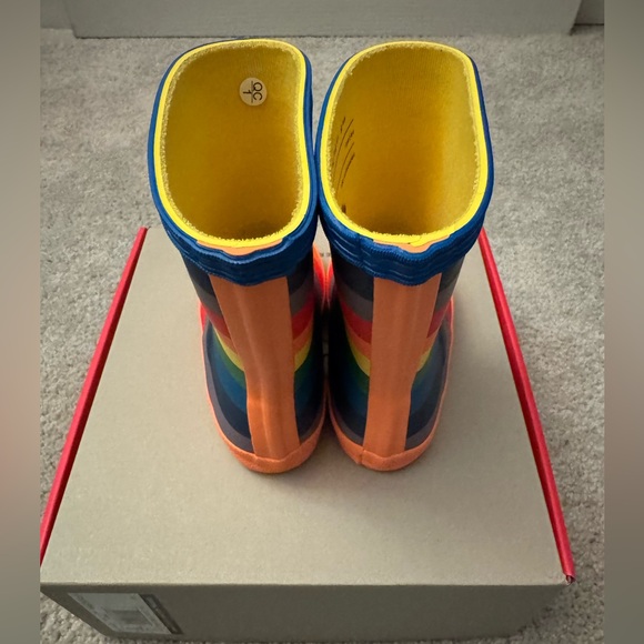 NEW in Box Hunter Kids’ Classic Waterproof Rain Boots, Rainbow 🌈, Toddler 6M - Picture 10 of 12